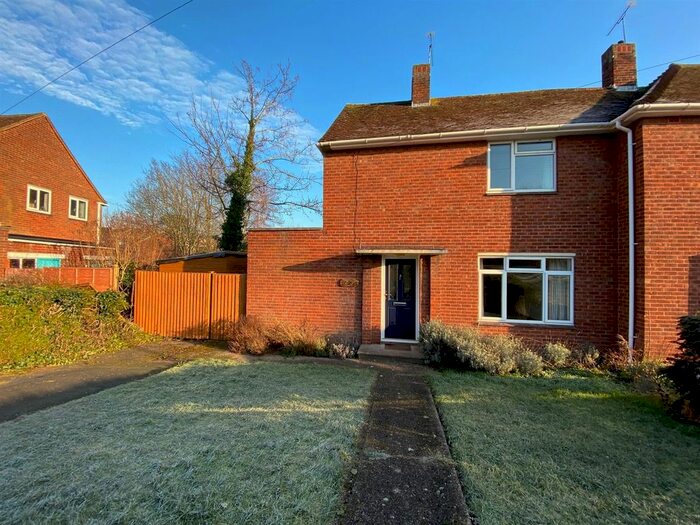 2 Bedroom End Of Terrace House To Rent In Clerkenwell Crescent, Malvern, WR14