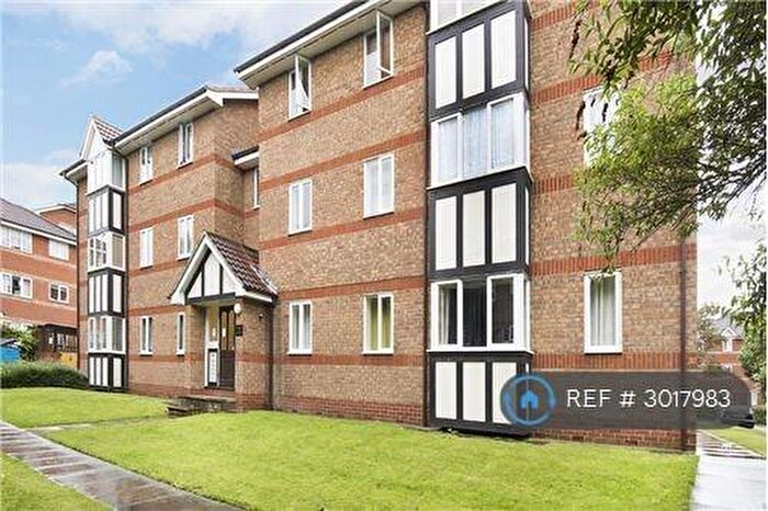 2 Bedroom Flat To Rent In Neptune Walk, London, DA8