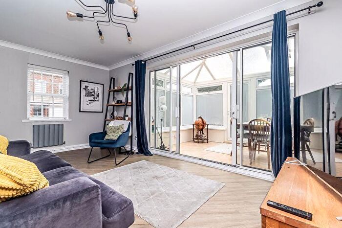 3 Bedroom End Of Terrace House For Sale In Drysdale Mews, Southsea, PO4