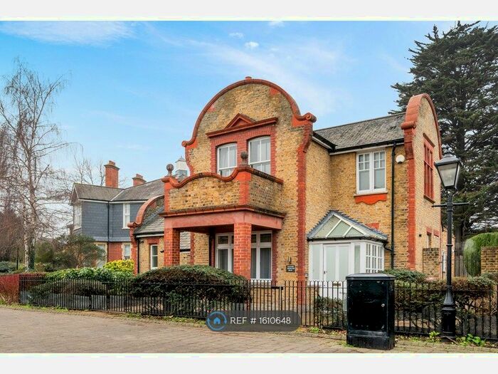 4 Bedroom Detached House To Rent In Edwin Hall Place, London, SE13