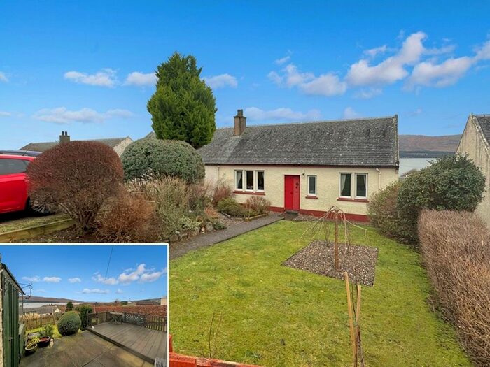 2 Bedroom Semi-Detached Bungalow For Sale In Torr-Na-Faire, Lochaline, Morvern, PA80