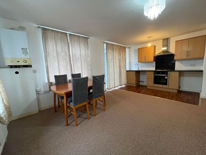 1 Bedroom Flat To Rent In Forest Gate, London, E7
