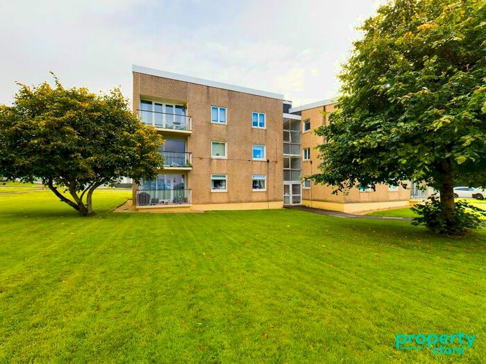2 Bedroom Flat To Rent In Christchurch Place, East Kilbride, South Lanarkshire, G75