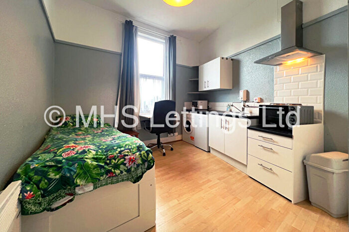 1 Bedroom Apartment To Rent In Ground Floor Rear Flat Manor Terrace, Leeds, LS6