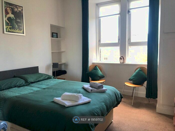 1 Bedroom Flat To Rent In Esmond Street, Glasgow, G3
