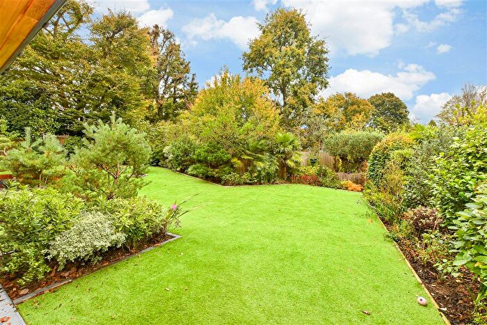 4 Bedroom Detached House For Sale In Eridge Road, Crowborough, East Sussex, TN6