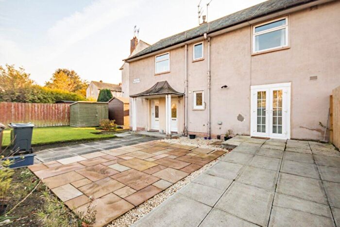 2 Bedroom Flat To Rent In L Cumnor Crescent, Edinburgh, EH16