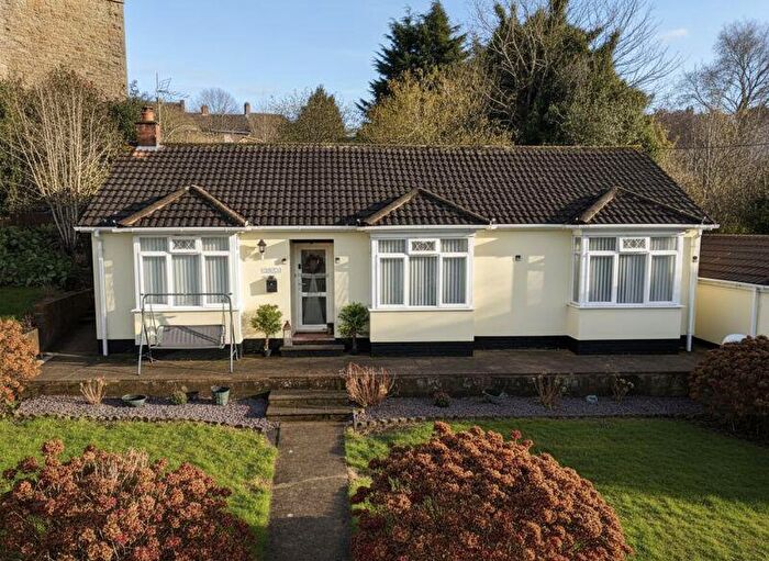 2 Bedroom Detached Bungalow For Sale In Victoria Street, Cinderford, GL14