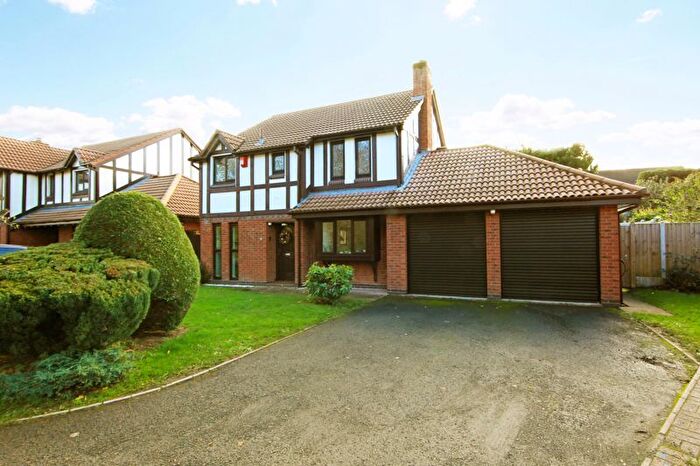 4 Bedroom Detached House For Sale In Horsechestnut Drive, Telford, TF5