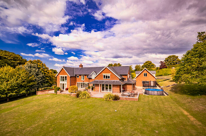 5 Bedroom Detached House To Rent In Fiddle Hill, Goring On Thames, RG8