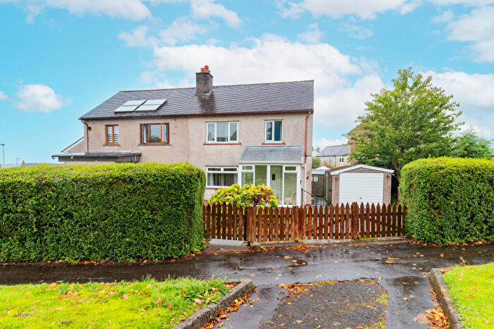 3 Bedroom Semi-Detached House For Sale In Durward Way, Paisley, PA2