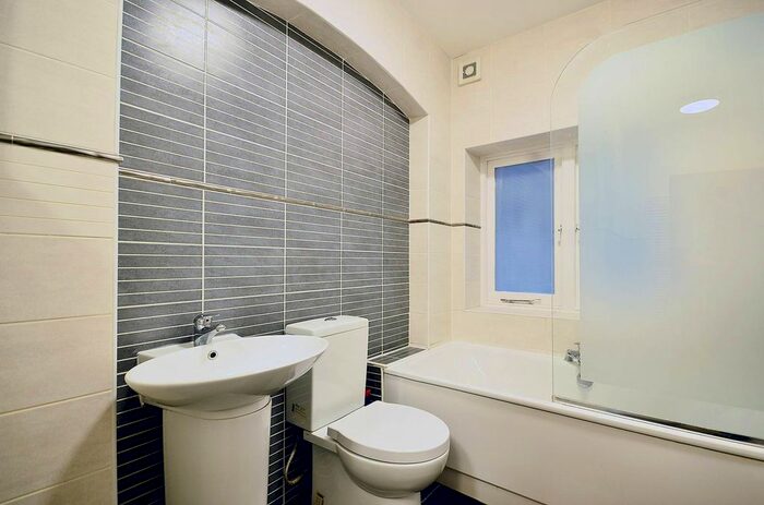 Studio To Rent In Rivington Street, Shoreditch, London, EC2A