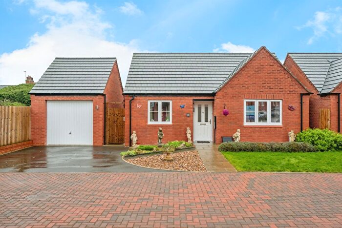 2 Bedroom Detached Bungalow For Sale In Kensington Drive, Hatton, Derby, DE65
