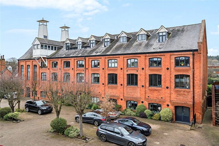 3 Bedroom Flat For Sale In The Malthouse, New Street, Henley-On-Thames, Oxfordshire, RG9
