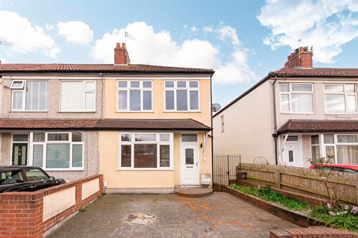 3 Bedroom House For Sale In Keys Avenue, Bristol, BS7