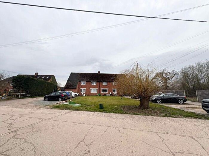 5 Bedroom Detached House For Sale In Heathfield, Kidlington, OX5