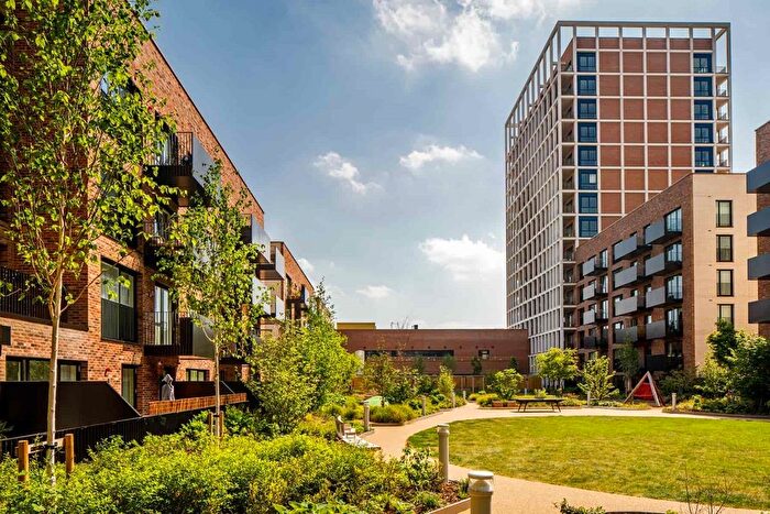 1 Bedroom Flat For Sale In "Block - Plot " At Oliver Road, London, E10