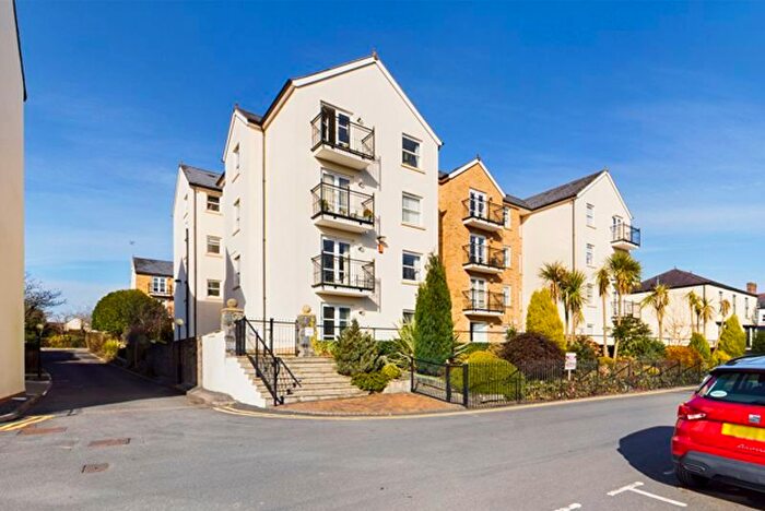 2 Bedroom Flat For Sale In Hafan Tywi, The Parade, Carmarthen, SA31
