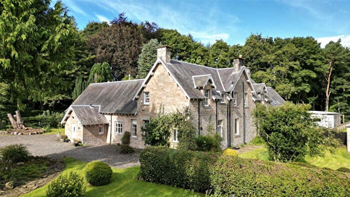 4 Bedroom Semi-Detached House For Sale In Cavers View, Hawick, TD9