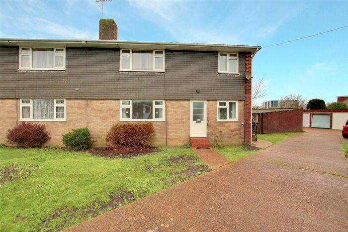 2 Bedroom Flat To Rent In Harrison Court, Worthing, West Sussex BN14