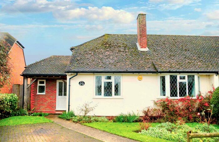 3 Bedroom Semi-Detached House To Rent In Hill View, Great Kimble, HP17