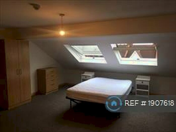 Studio To Rent In Mount Pleasant Road, London, N17