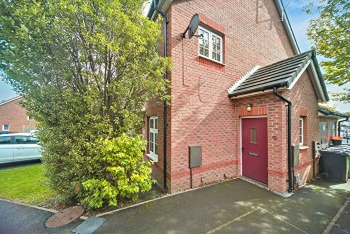 2 Bedroom Flat To Rent In Thomas Street, Wigan, WN5