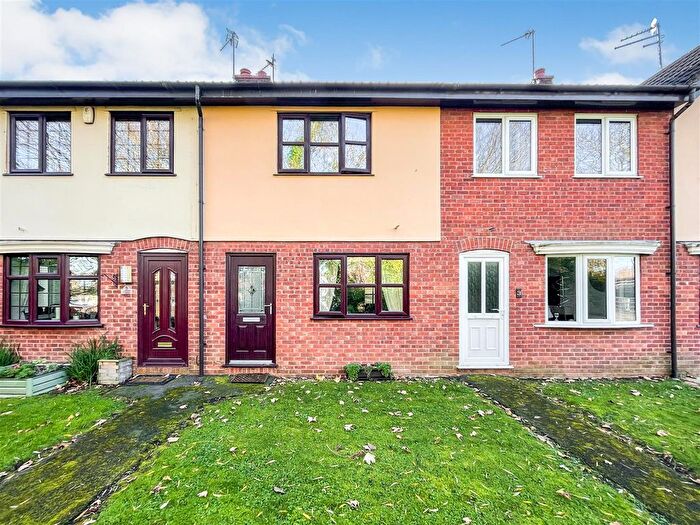 2 Bedroom Terraced House For Sale In Badgers Walk West, Lytham St. Annes, FY8