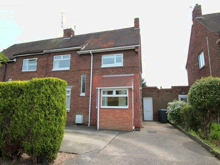 3 Bedroom Semi-Detached House To Rent In Lutterell Way, West Bridgford, Nottingham, NG2