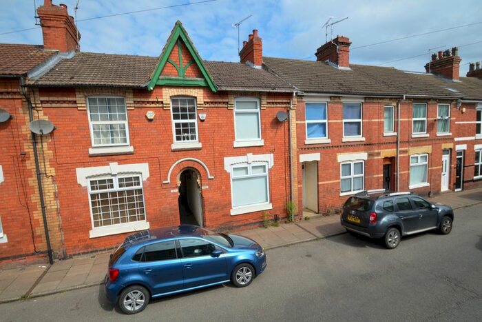2 Bedroom Terraced House To Rent In Regent Street, Kettering, Northamptonshire, NN16