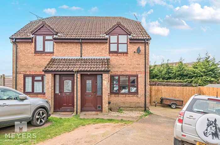 2 Bedroom Semi-Detached House For Sale In Butt Close, Puddletown, DT2