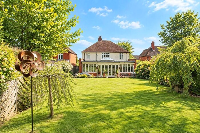 4 Bedroom Detached House For Sale In Hartley Road, Cranbrook, Kent, TN17