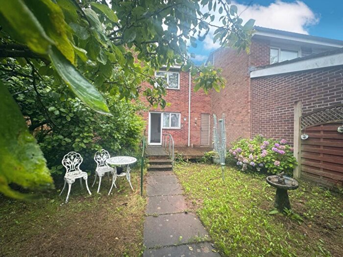 1 Bedroom Flat For Sale In Brynglas, Hollybush, Cwmbran, NP44