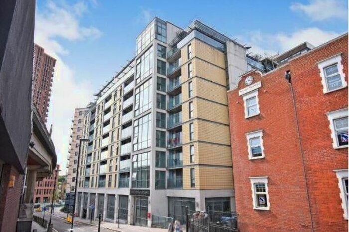 2 Bedroom Flat To Rent In Centre View Apartments, Croydon, CR0