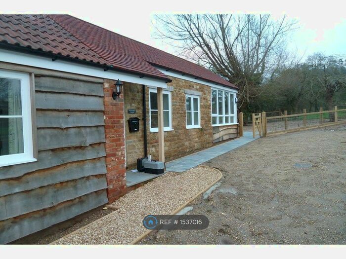 2 Bedroom Detached House To Rent In The Folly, Sherborne, DT9