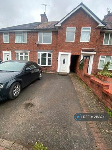 3 Bedroom Semi-Detached House To Rent In Prince Of Wales Lane, Birmingham, B14