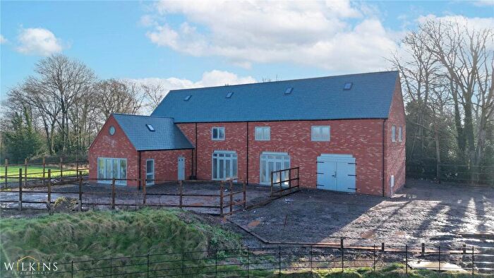 6 Bedroom Detached House To Rent In Park Lane, Bonehill, Tamworth, Staffordshire, B78