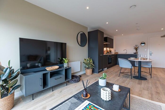 1 Bedroom Flat To Rent In Flat, Hairpin House, Bradford Street, Birmingham, B12