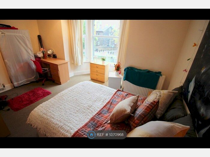 1 Bedroom Flat To Rent In Ground Floor, Leeds, LS6