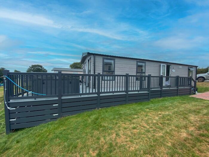 2 Bedroom Mobile/park Home For Sale In Hewas Water, St. Austell, PL26