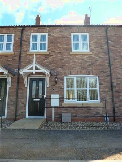 3 Bedroom Terraced House To Rent In Mallard Close, Main Street, East Yorkshire, HU11