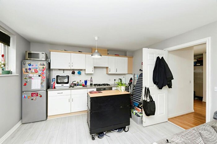 1 Bedroom Flat For Sale In Highbridge Street, Waltham Abbey, EN9