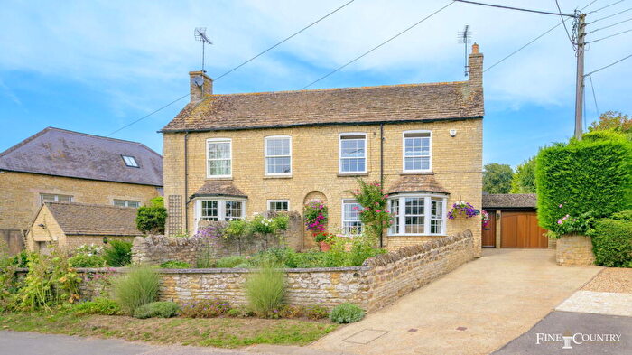 4 Bedroom Semi-Detached House For Sale In Barrowden, LE15