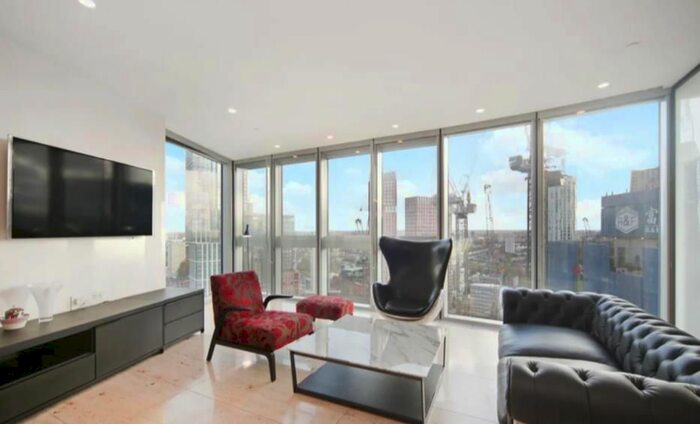 1 Bedroom Flat To Rent In The Tower, St. George Wharf, Vauxhall, SW8