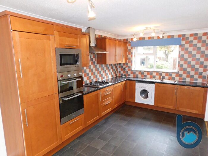 3 Bedroom Town House To Rent In Eyrescroft, Peterborough, Cambridgeshire, PE3