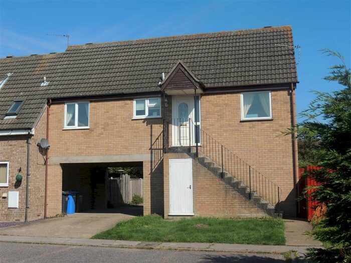 2 Bedroom Flat To Rent In Cowslip Crescent, Carlton Colville, Lowestoft NR33