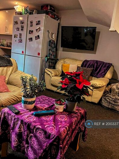 6 Bedroom Terraced House To Rent In Saxony Road, Liverpool, L7