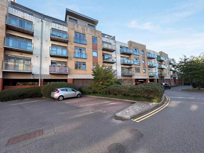 1 Bedroom Apartment For Sale In Hart Street, Maidstone, ME16