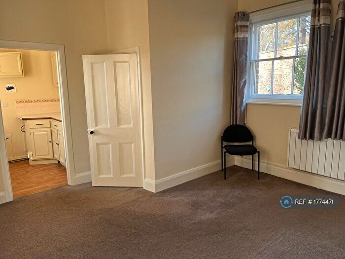 1 Bedroom Flat To Rent In Kiplin Hall, Richmond, DL10