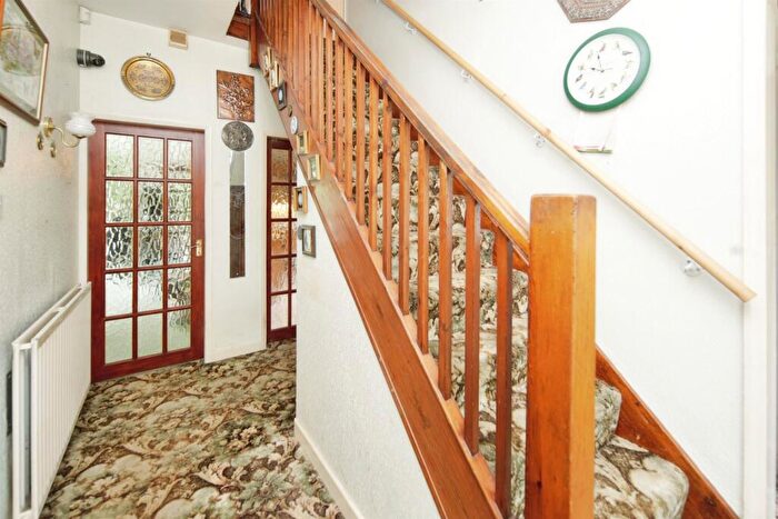 4 Bedroom Detached House For Sale In Station Road, Balsall Common, Coventry, CV7